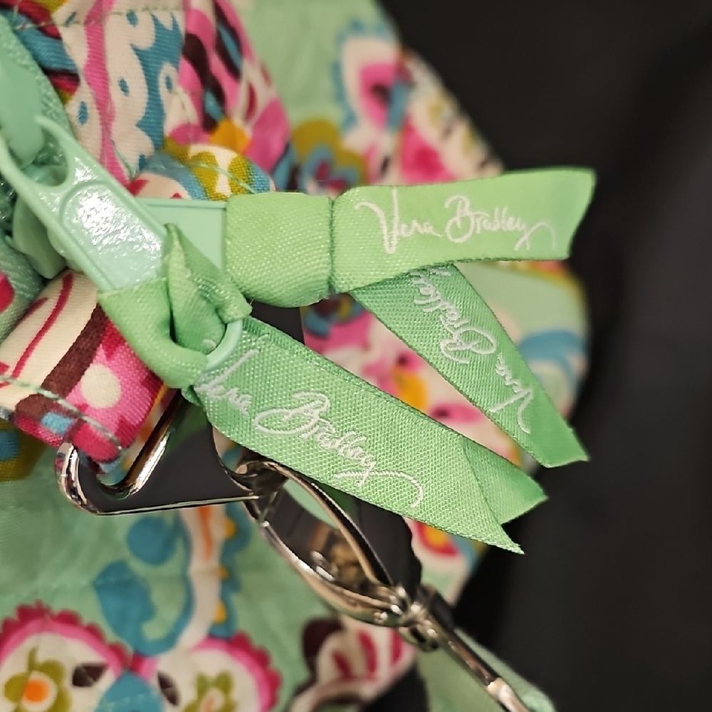 Vera Bradley Large Duffle Weekender Bag Green, Pink Paisley Tutti Frutti Quilted - Picture 5 of 10